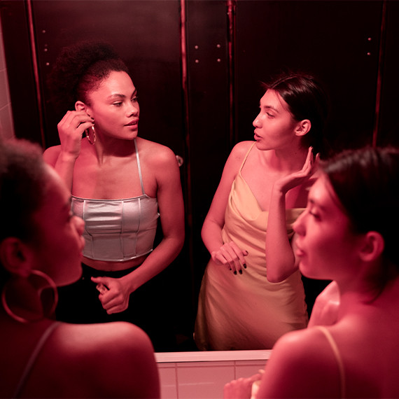 Exploring Celebrity Style Mysteries