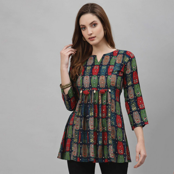 http://13.201.150.207/products/blue-green-viscose-rayon-printed-tunic