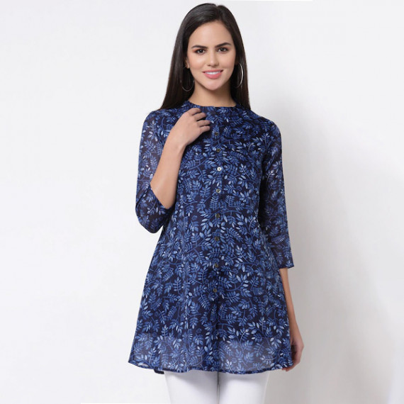 http://13.201.150.207/products/blue-printed-tunic