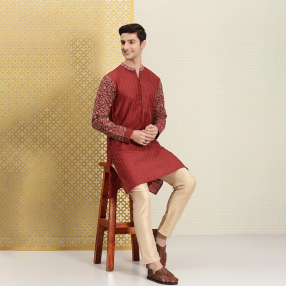 http://13.201.150.207/products/men-red-gold-toned-ethnic-motifs-printed-thread-work-kurta