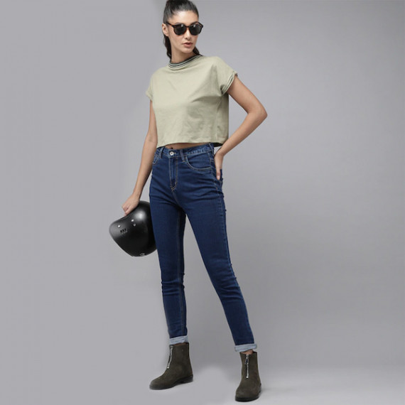 http://13.201.150.207/products/women-blue-skinny-fit-mid-rise-clean-look-stretchable-cropped-jeans