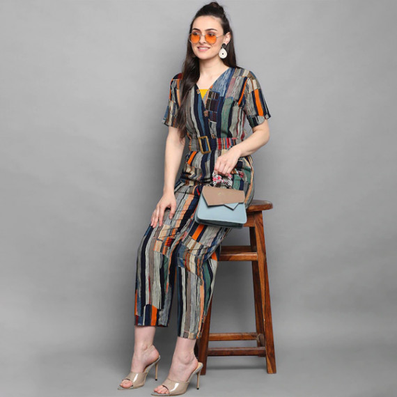 http://13.201.150.207/products/blue-orange-foil-printed-basic-jumpsuit