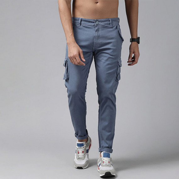 http://13.201.150.207/products/men-blue-solid-cargo-trousers