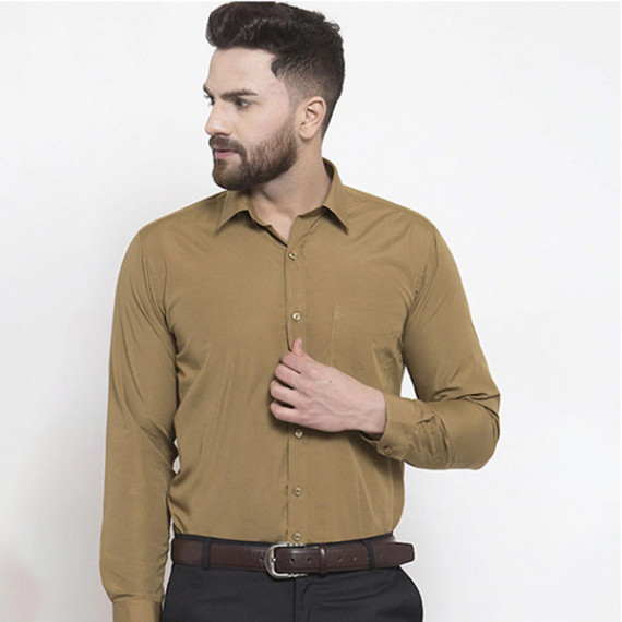 http://13.201.150.207/products/men-khaki-slim-fit-solid-formal-shirt