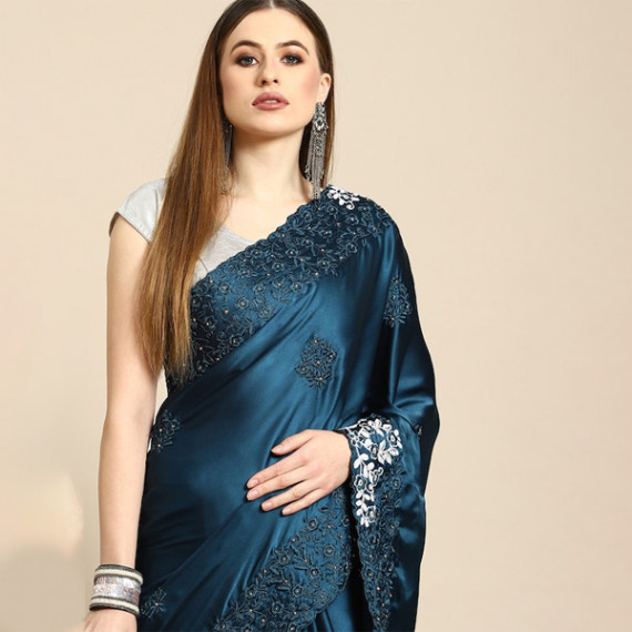 http://13.201.150.207/products/blue-floral-embroidered-satin-saree