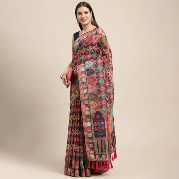 http://13.201.150.207/products/peach-coloured-multicoloured-kalamkari-sequinned-linen-blend-block-print-saree