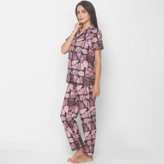 http://13.201.150.207/products/women-black-abstract-printed-nightwear
